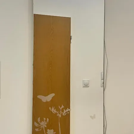 Milos 公寓