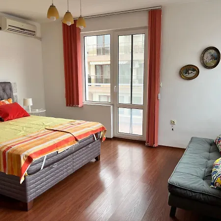 Milos Apartment *